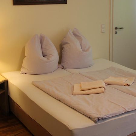 Monteurzimmer Ferienwohnungen Fritsche-Tauberbischofsheim Dittwar ภายนอก รูปภาพ