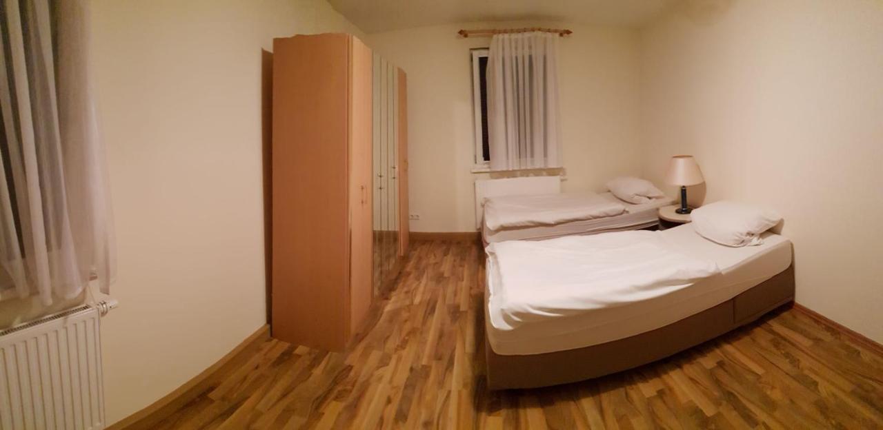 Monteurzimmer Ferienwohnungen Fritsche-Tauberbischofsheim Dittwar ภายนอก รูปภาพ