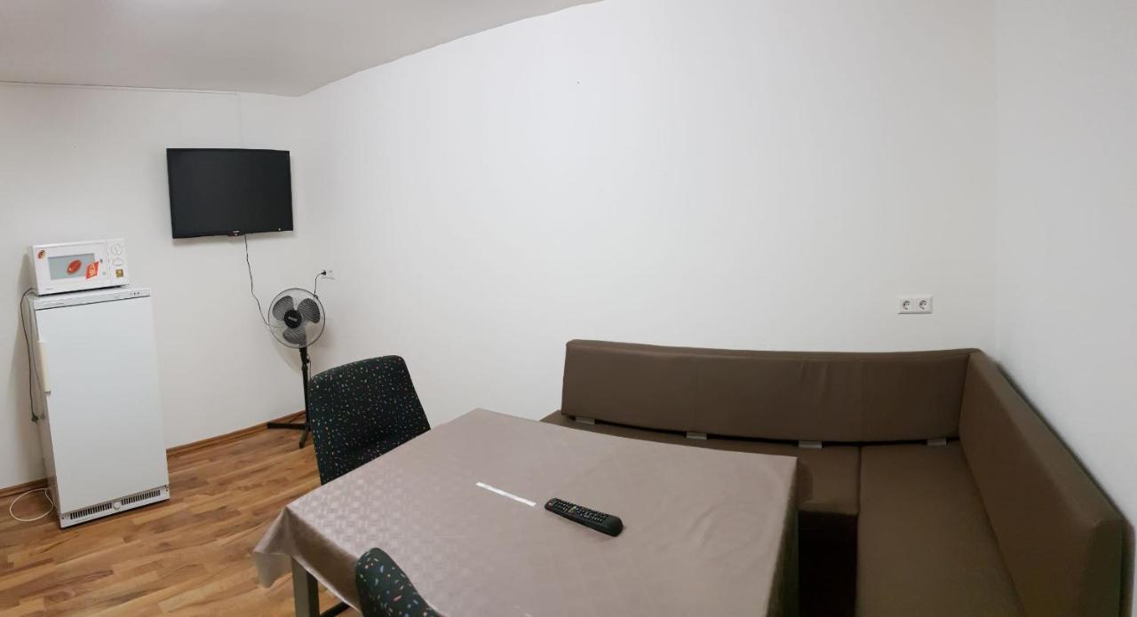 Monteurzimmer Ferienwohnungen Fritsche-Tauberbischofsheim Dittwar ภายนอก รูปภาพ